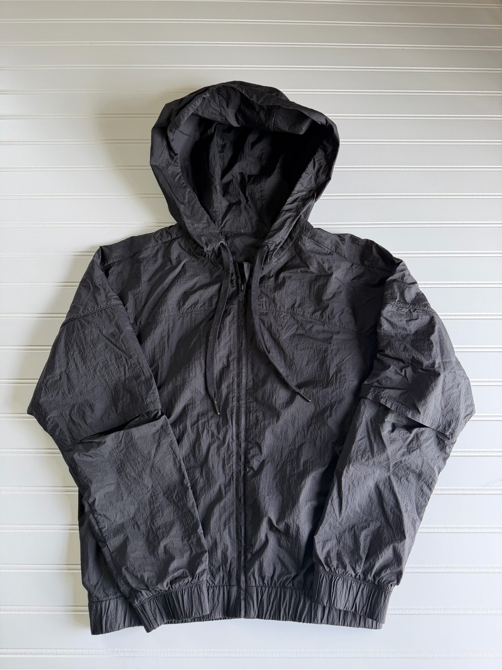 Women’s Black Hooded  Lululemon Windbreaker Jacket XS